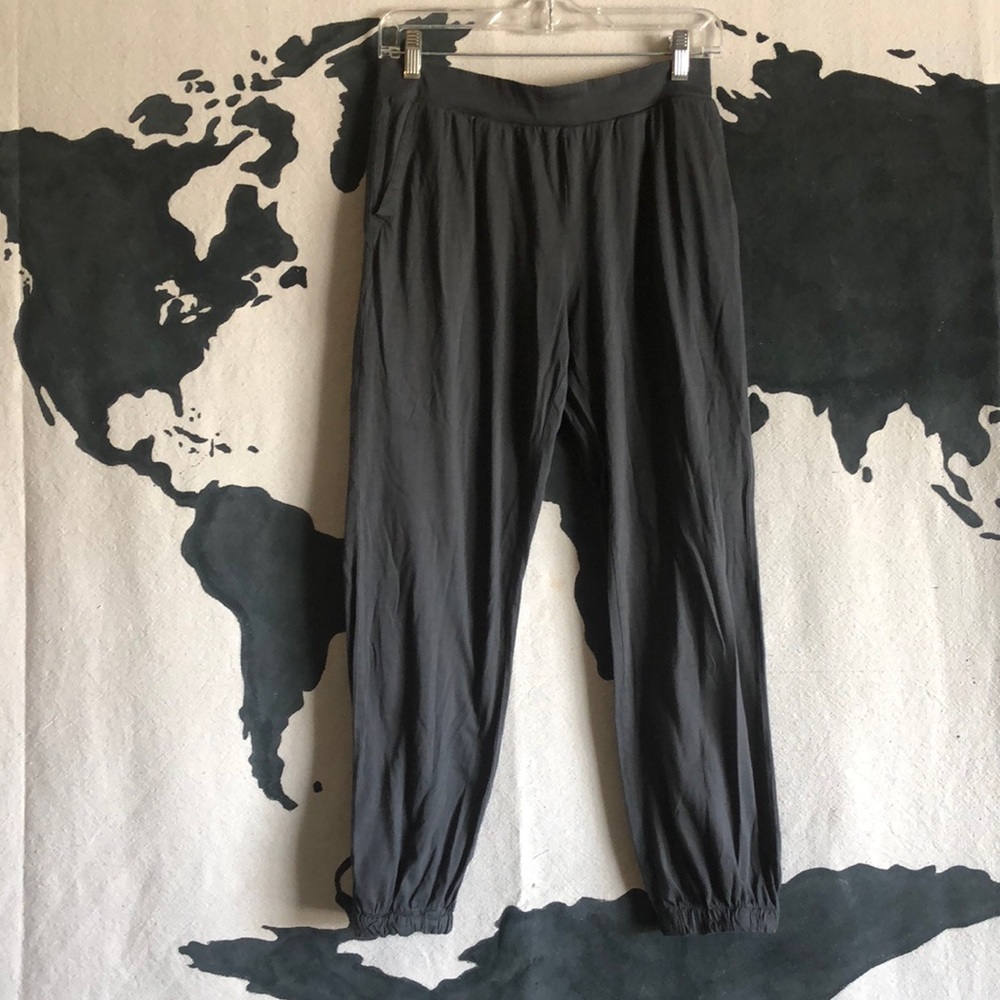 Gap Gray Lightweight Stretchy Pants